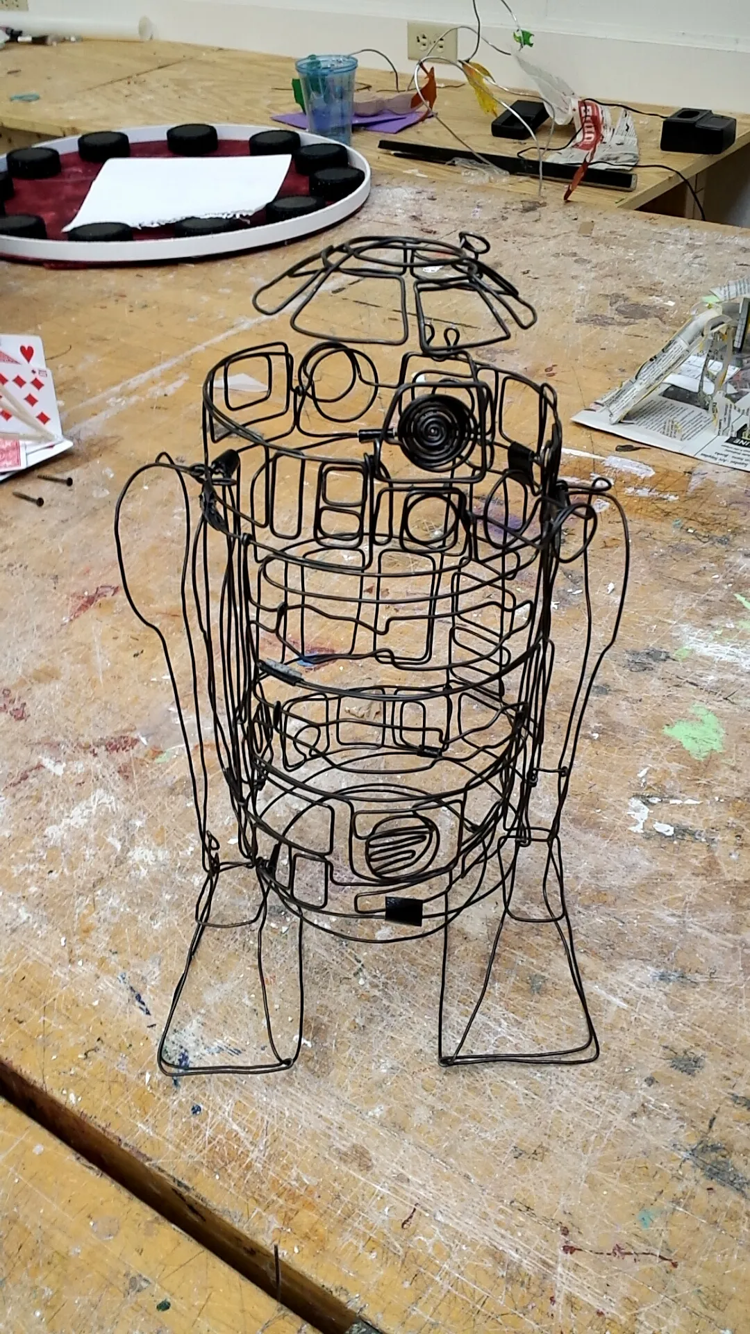 Wire R2D2